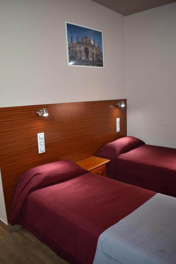 Hostal Alamare إشبيلية المظهر الخارجي الصورة