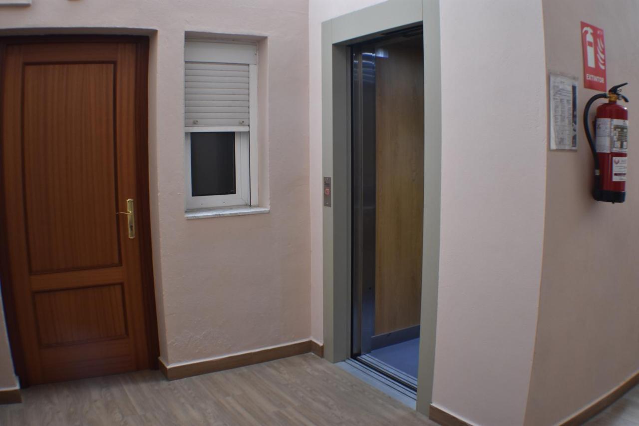 Hostal Alamare إشبيلية المظهر الخارجي الصورة