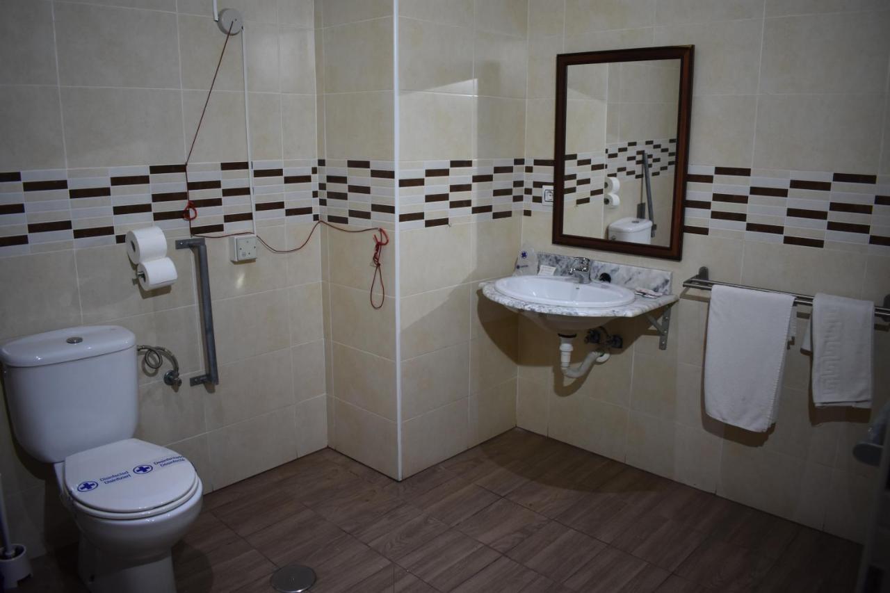 Hostal Alamare إشبيلية المظهر الخارجي الصورة